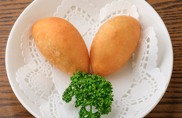 もち米皮の揚げ団子